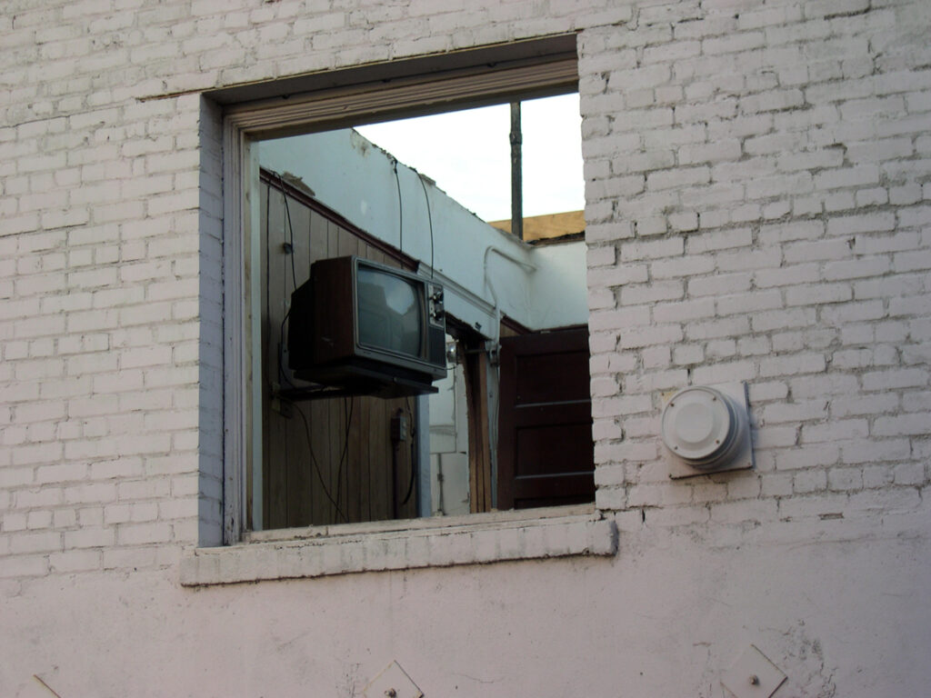 tv window